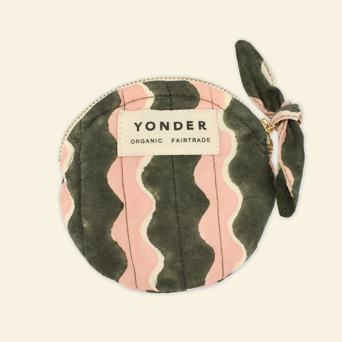 Cotton quilted coin purse printed with dark green and pink striped wave pattern